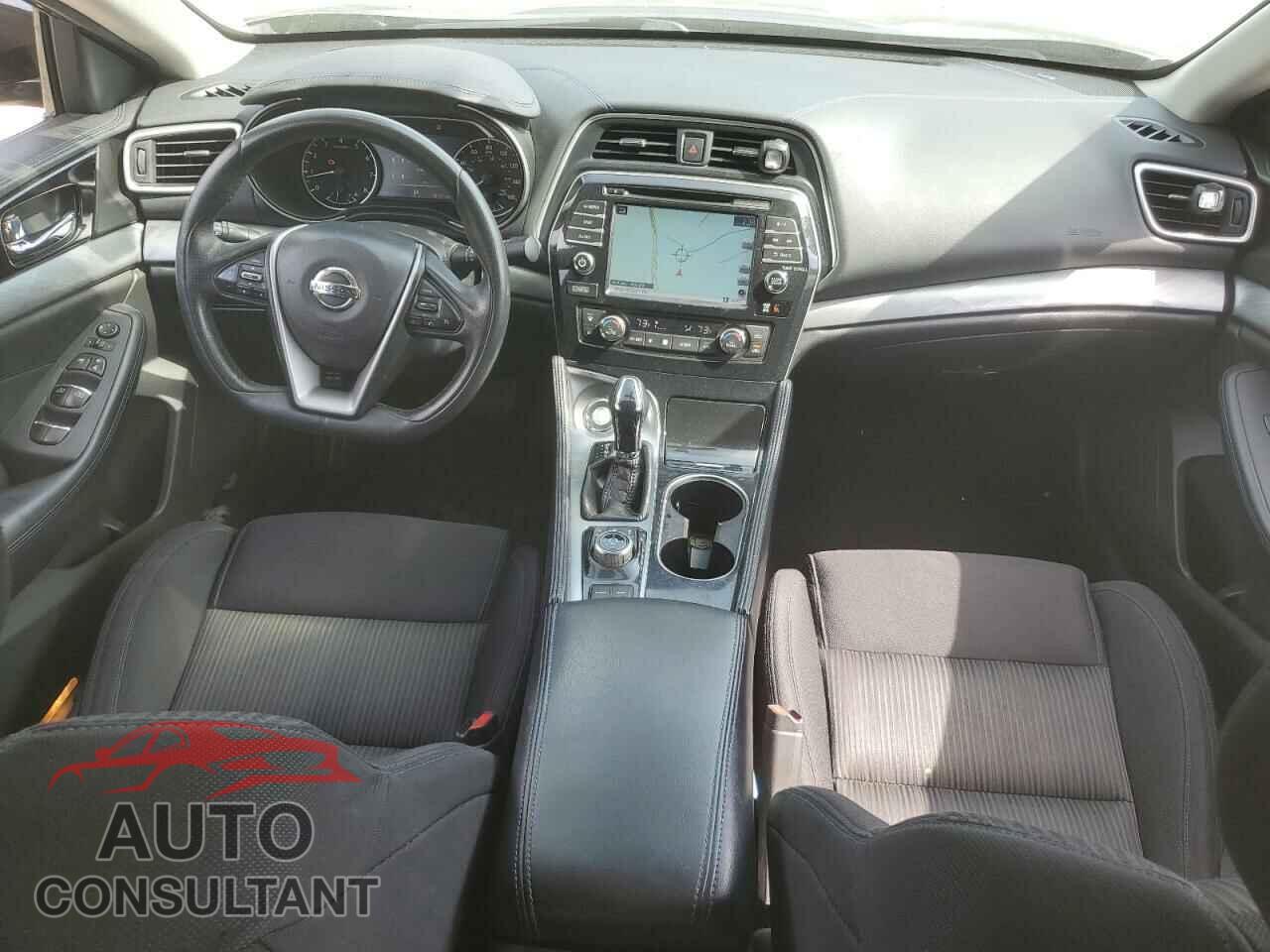 NISSAN MAXIMA 2017 - 1N4AA6AP1HC388601