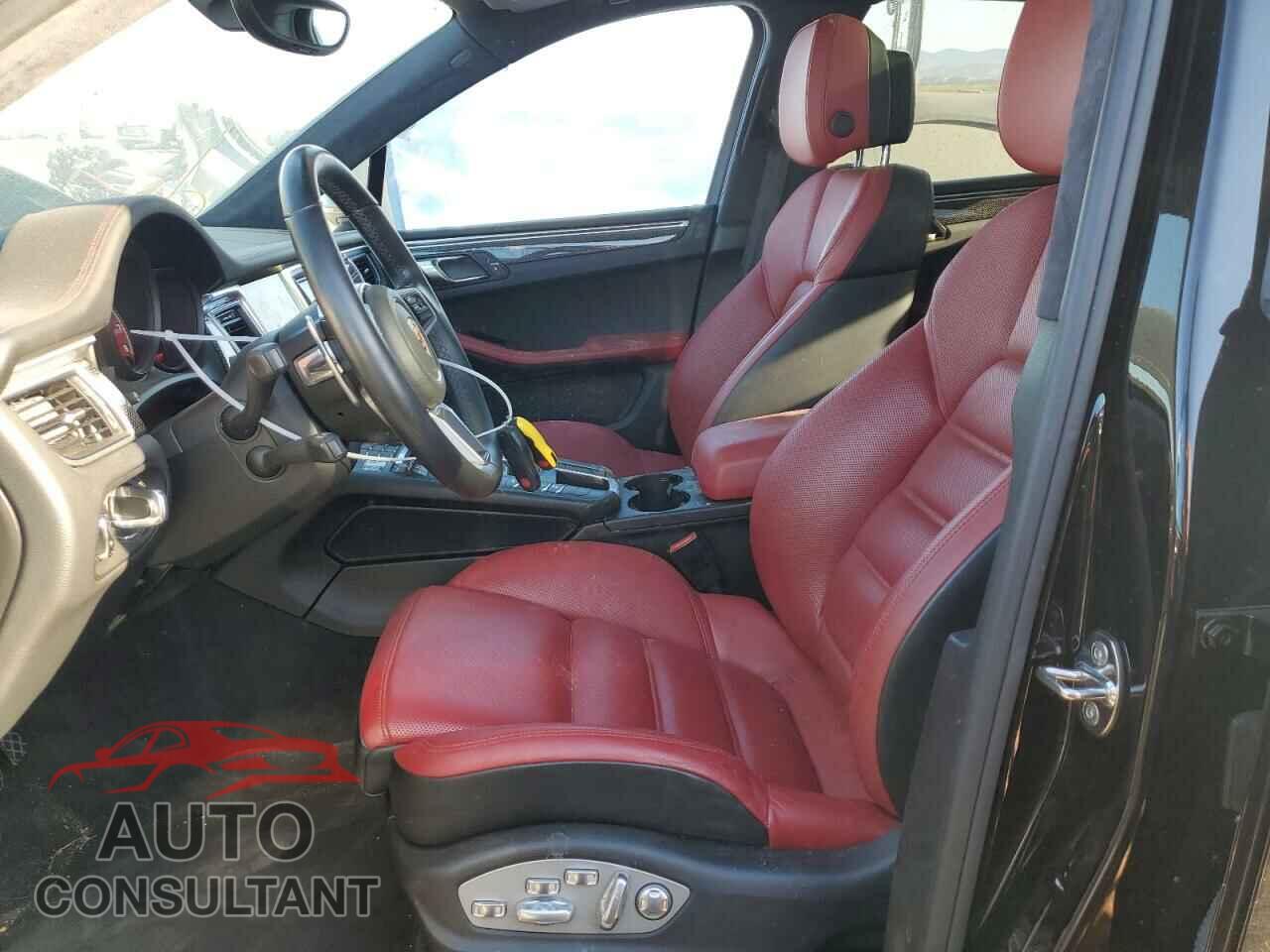 PORSCHE MACAN 2017 - WP1AF2A54HLB61484