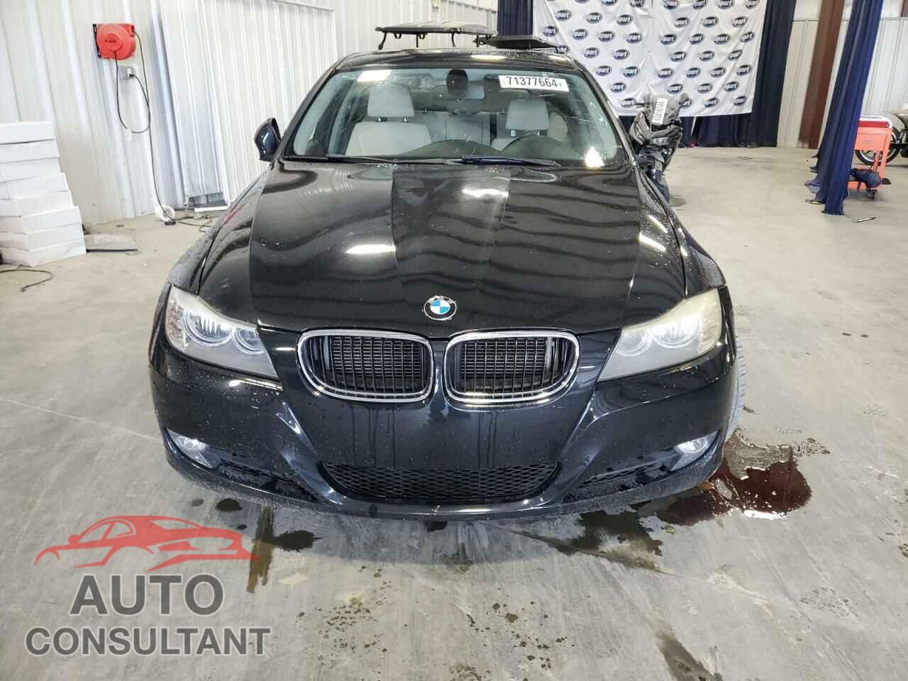 BMW 3 SERIES 2011 - WBAPH7C50BE681299