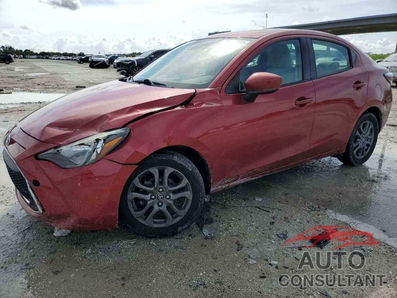 TOYOTA YARIS 2019 - 3MYDLBYV4KY509300