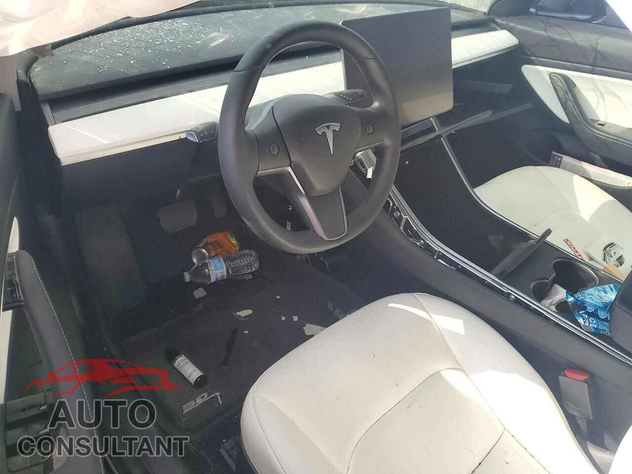 TESLA MODEL 3 2019 - 5YJ3E1EB3KF482336