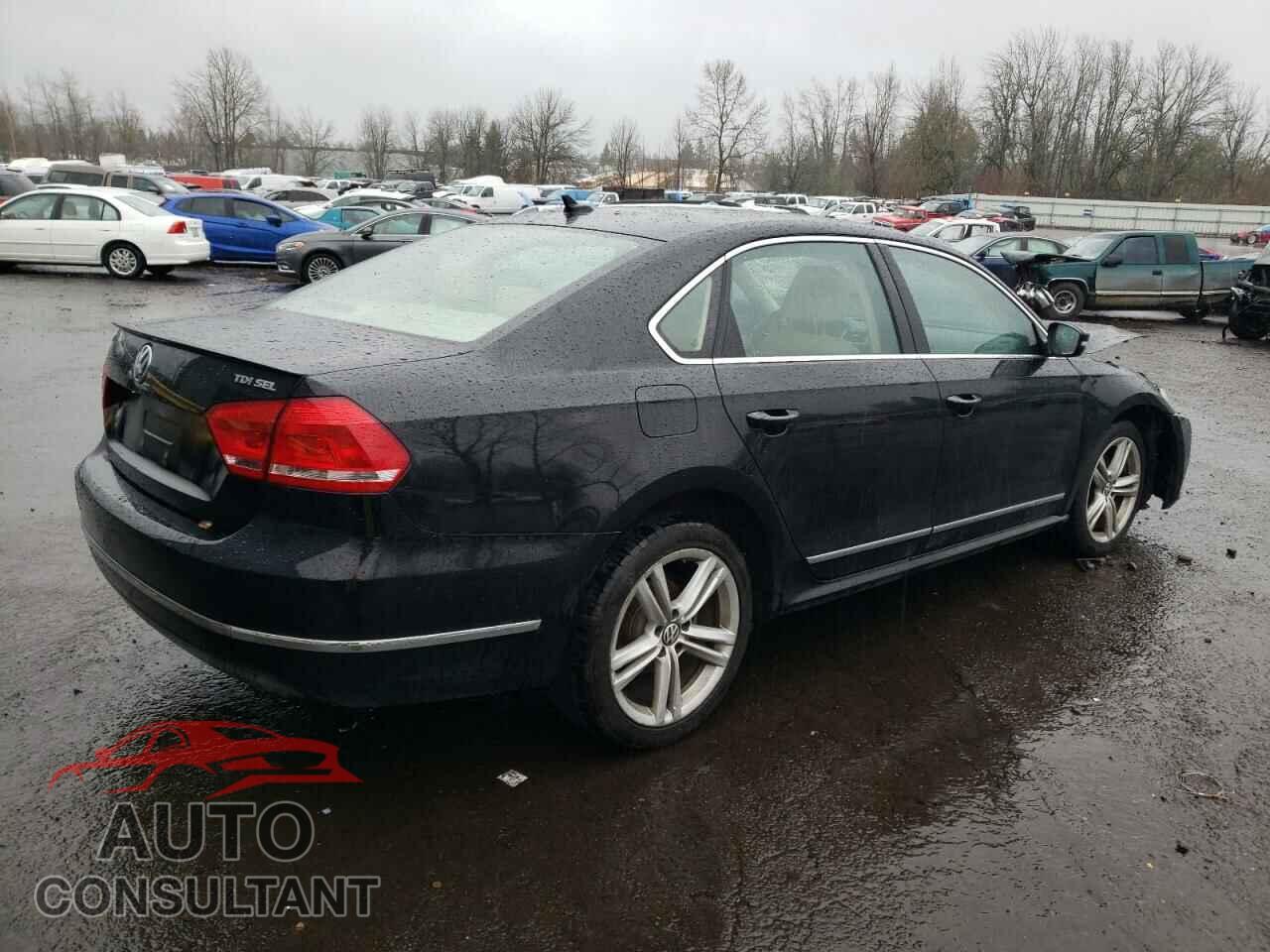 VOLKSWAGEN PASSAT 2015 - 1VWCV7A30FC065676