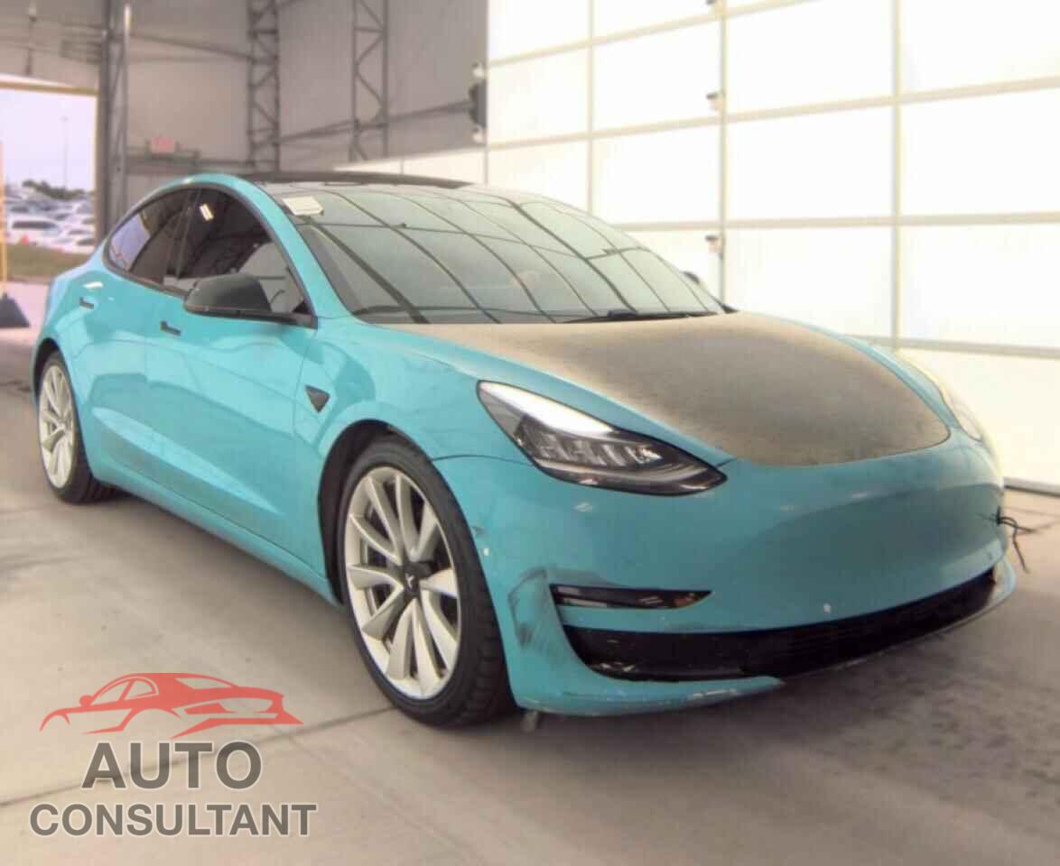 TESLA MODEL 3 2018 - 5YJ3E1EB0JF182543