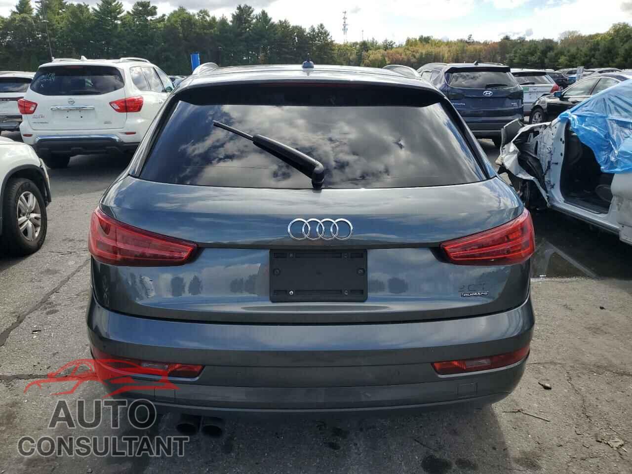 AUDI Q3 2018 - WA1ECCFS8JR026845