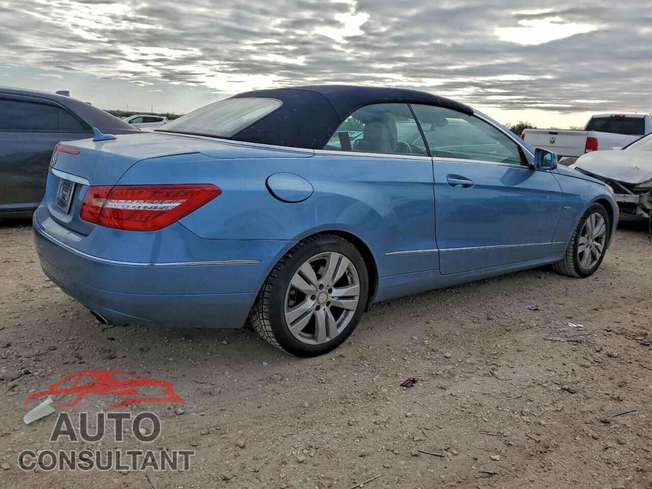 MERCEDES-BENZ E-CLASS 2012 - WDDKK5KF8CF144727