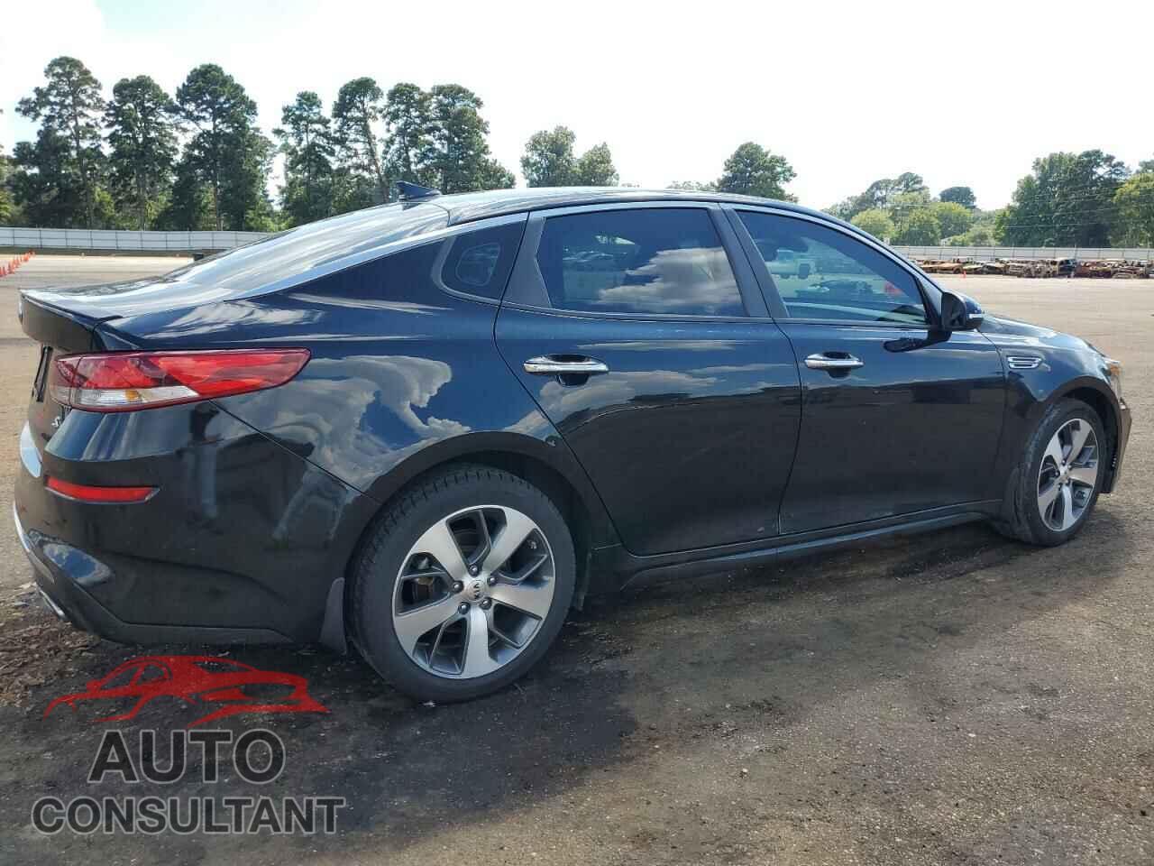KIA OPTIMA 2019 - 5XXGT4L38KG378992