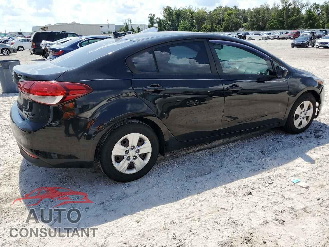 KIA FORTE 2017 - 3KPFL4A70HE042238
