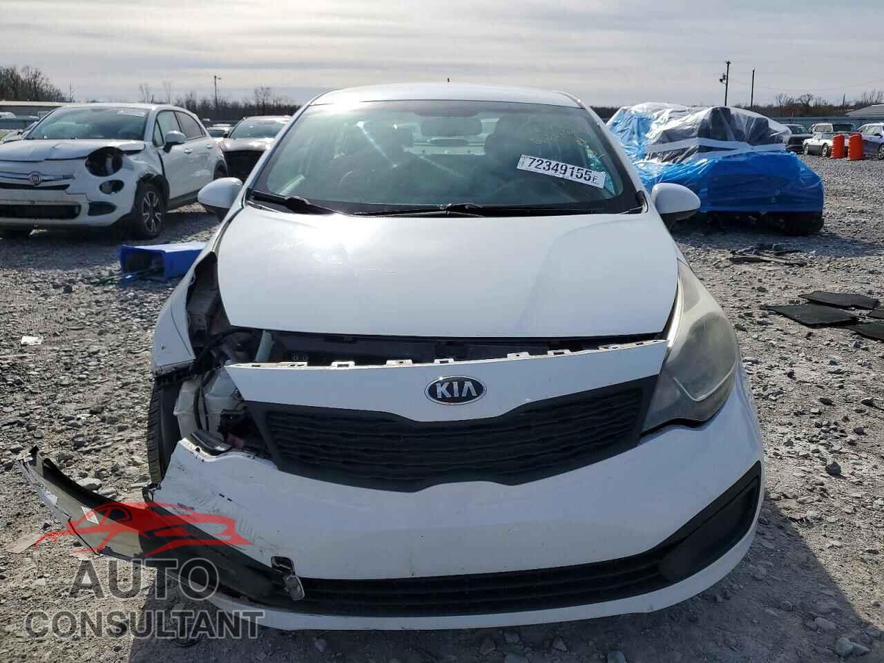 KIA RIO 2014 - KNADM4A32E6403016