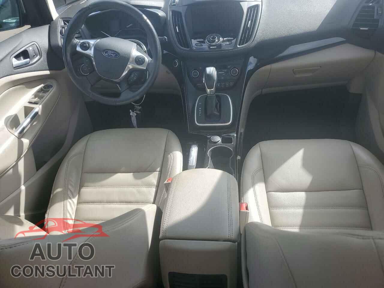 FORD CMAX 2017 - 1FADP5FU8HL115708