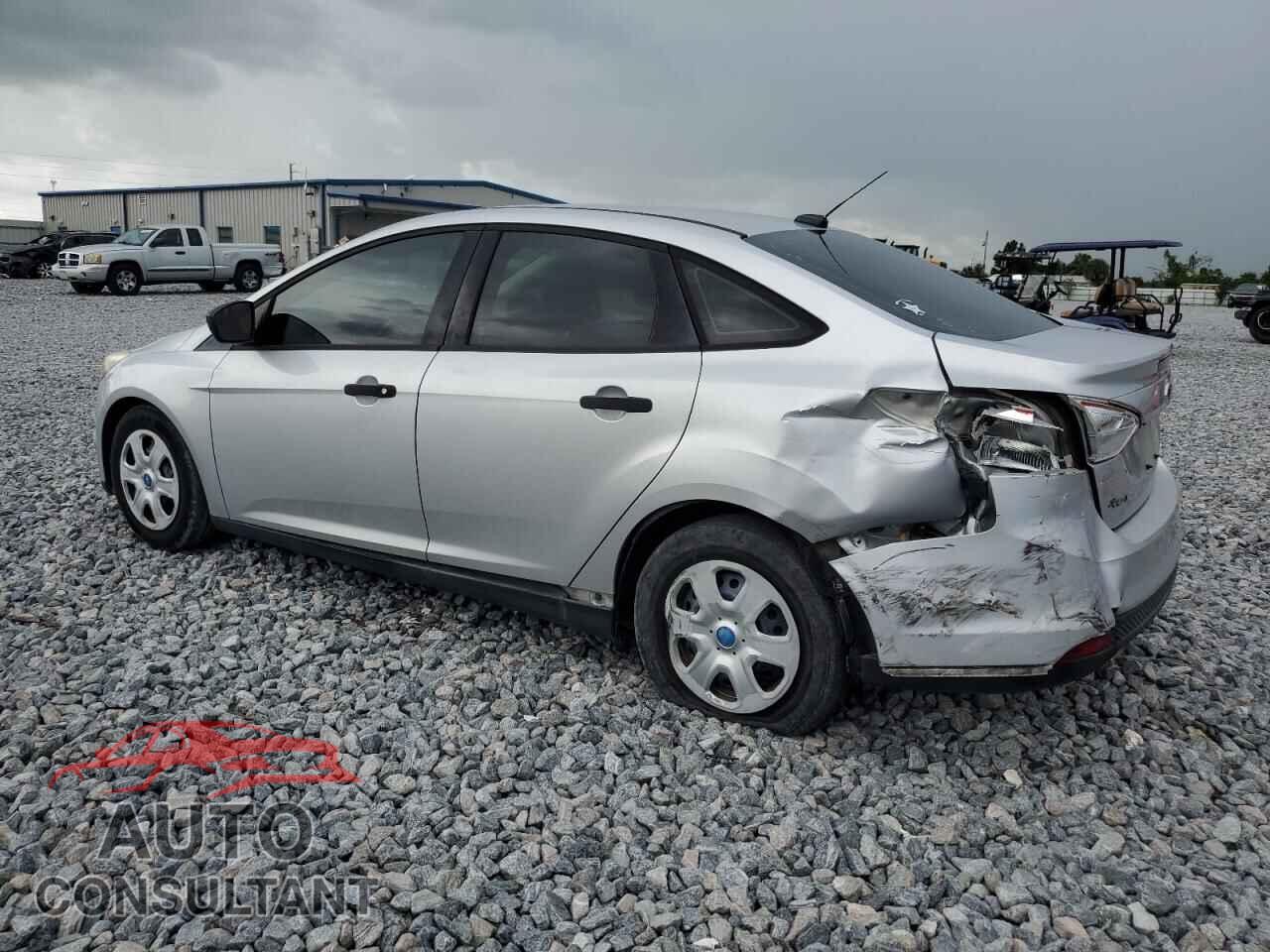 FORD FOCUS 2012 - 1FAHP3E2XCL193955