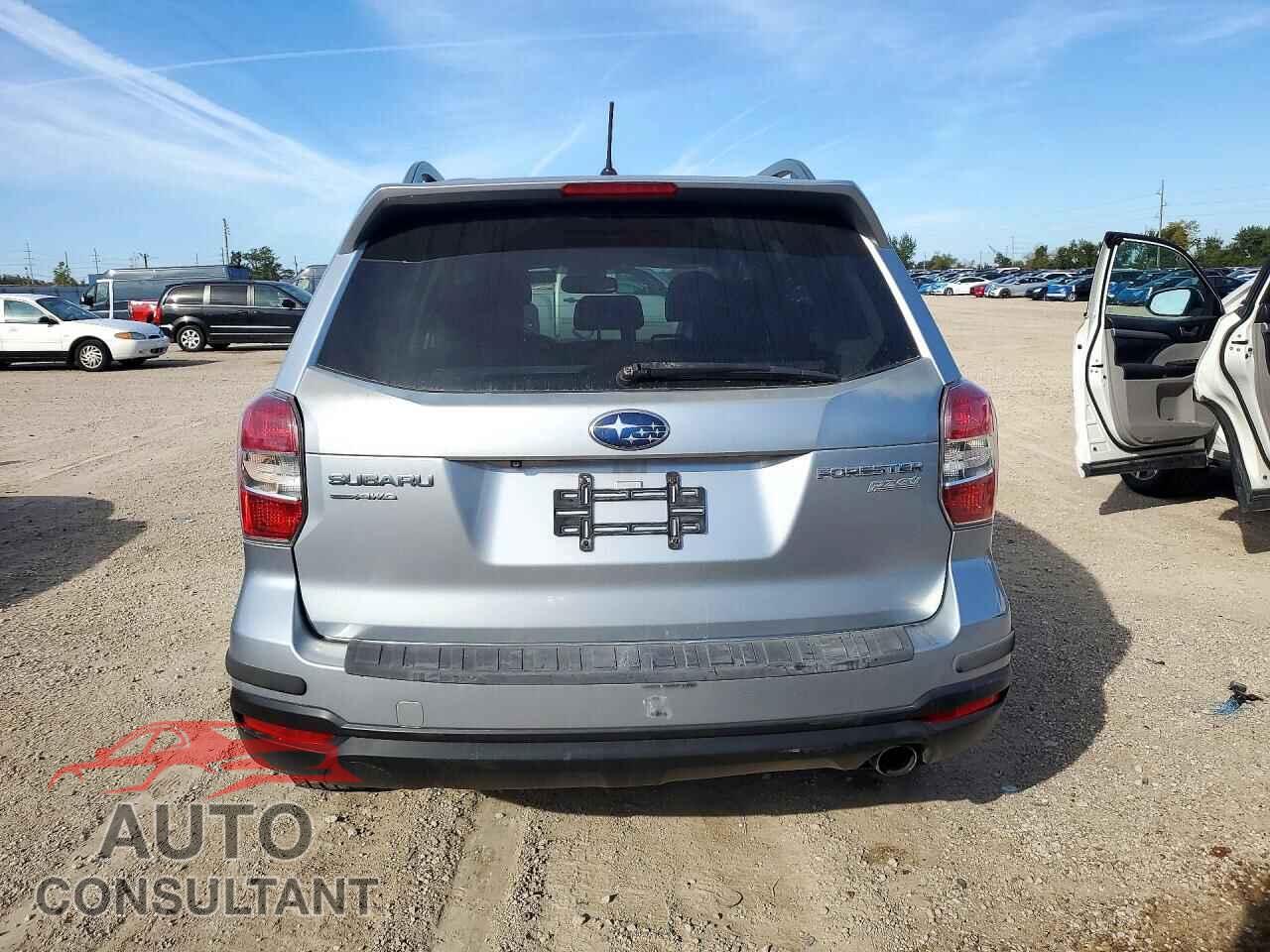 SUBARU FORESTER 2015 - JF2SJAHC9FH473000