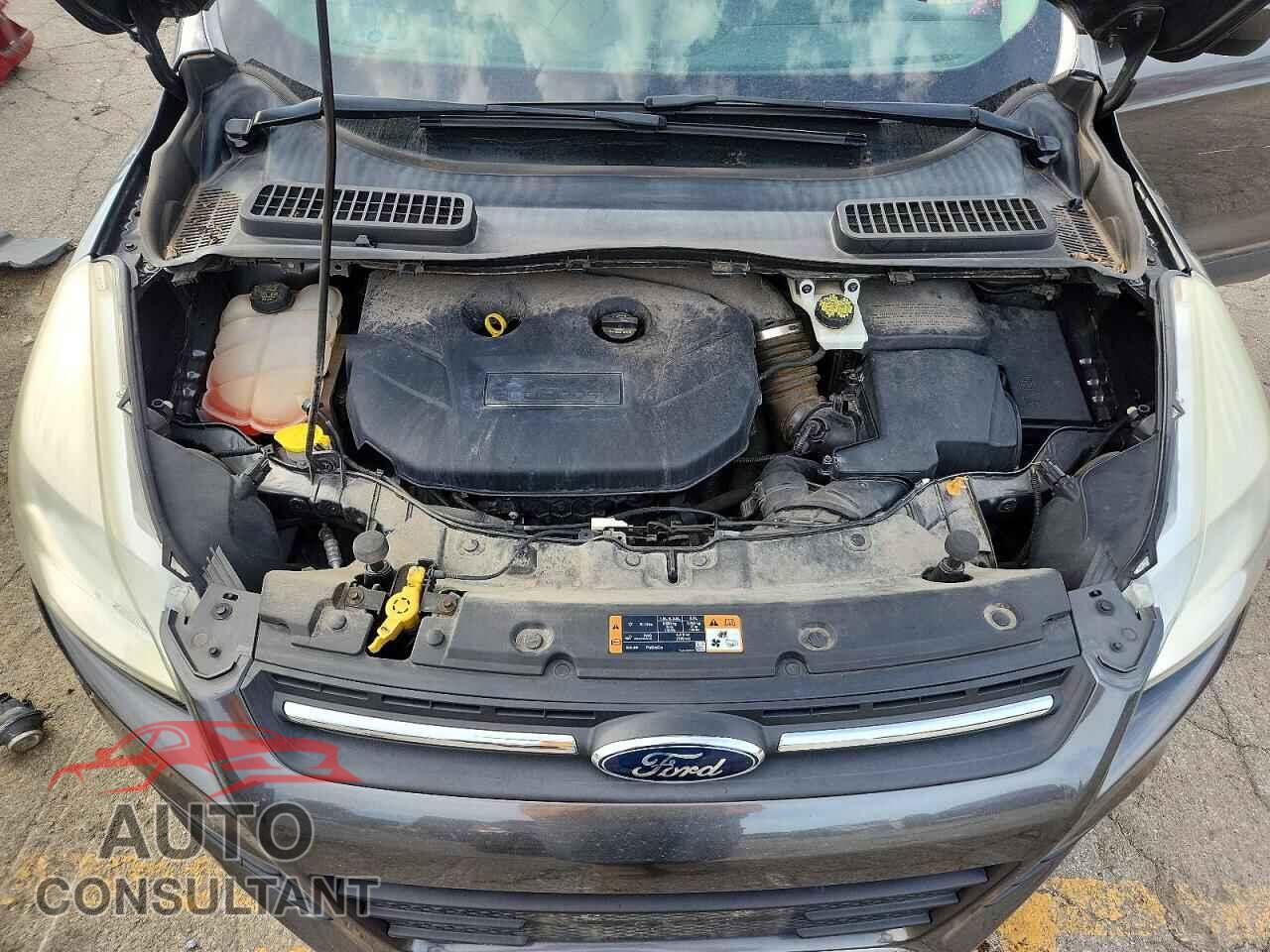 FORD ESCAPE 2015 - 1FMCU9G97FUB69813