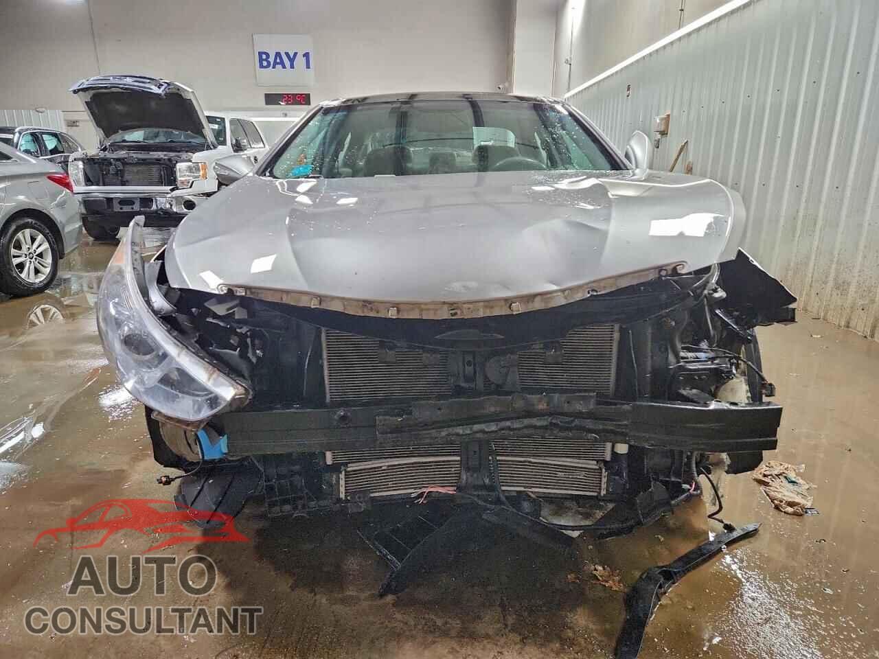 HYUNDAI SONATA 2014 - KMHEC4A42EA106744