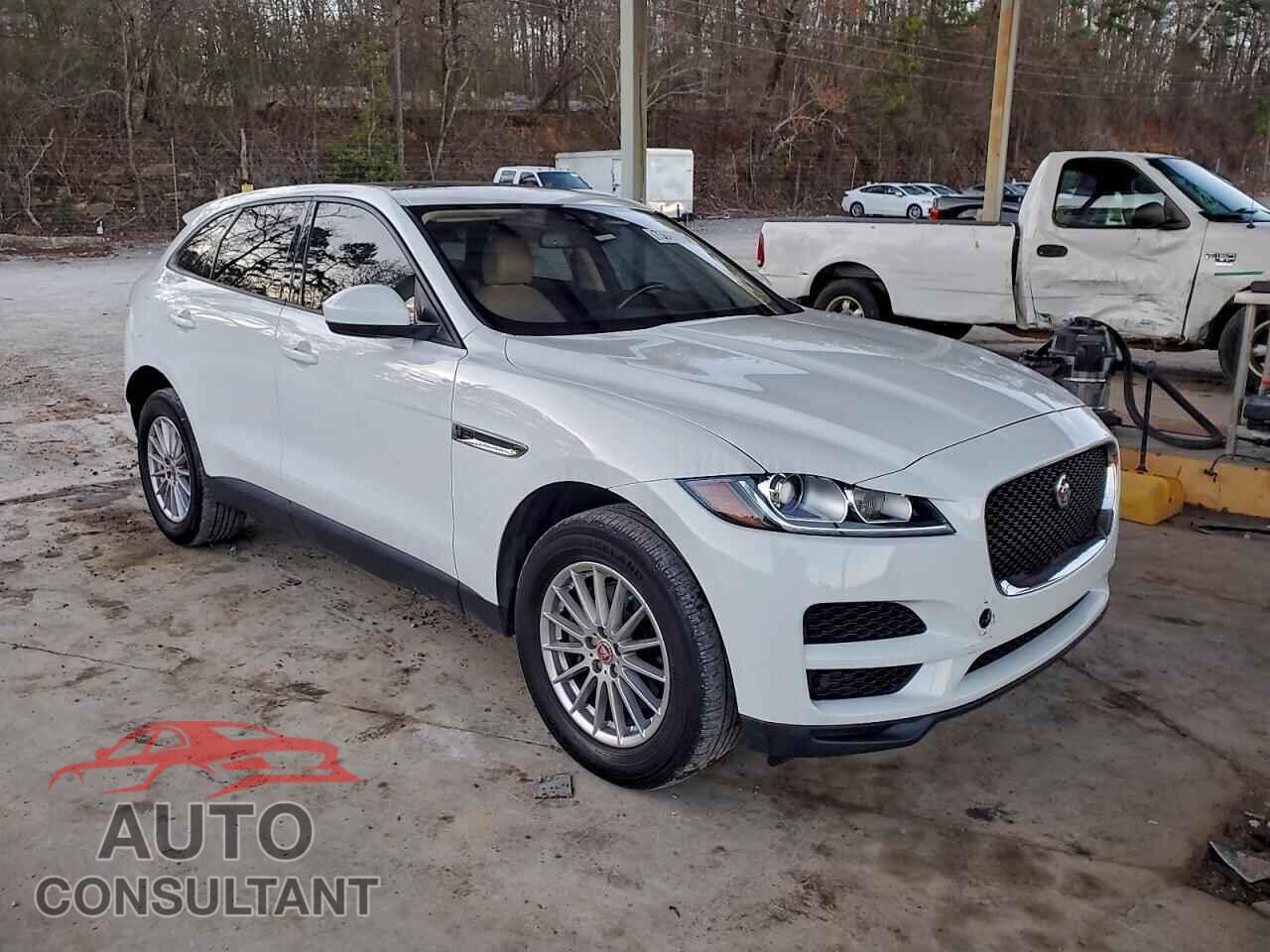 JAGUAR F-PACE 2017 - SADCS2BN8HA094666