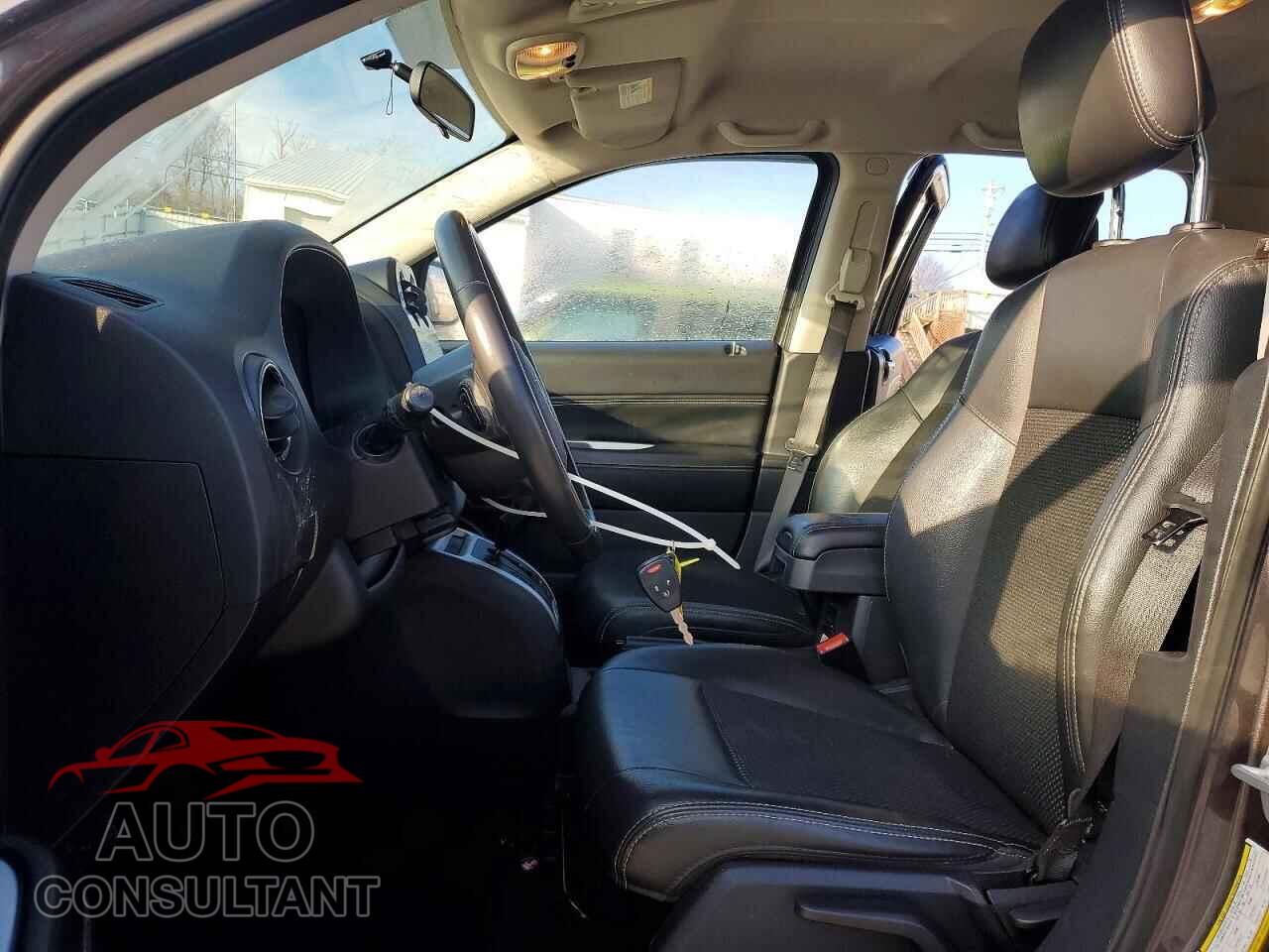 JEEP COMPASS 2015 - 1C4NJCEB6FD373365