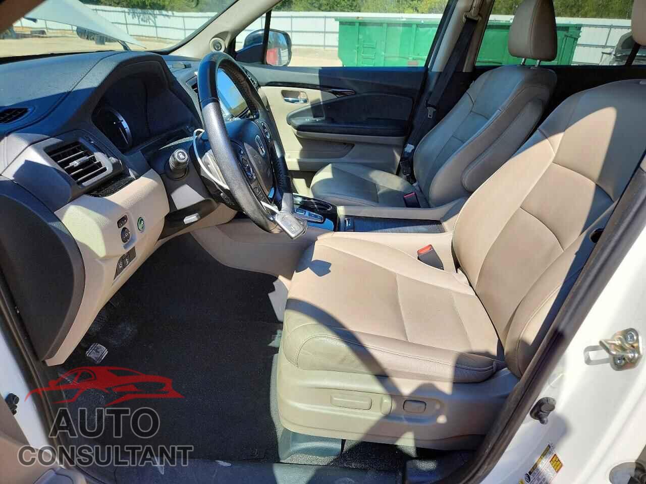 HONDA PILOT 2016 - 5FNYF6H95GB089986