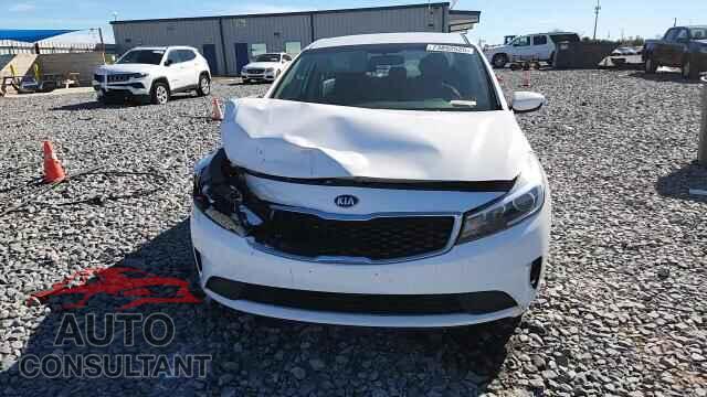 KIA FORTE 2017 - 3KPFK4A75HE032257