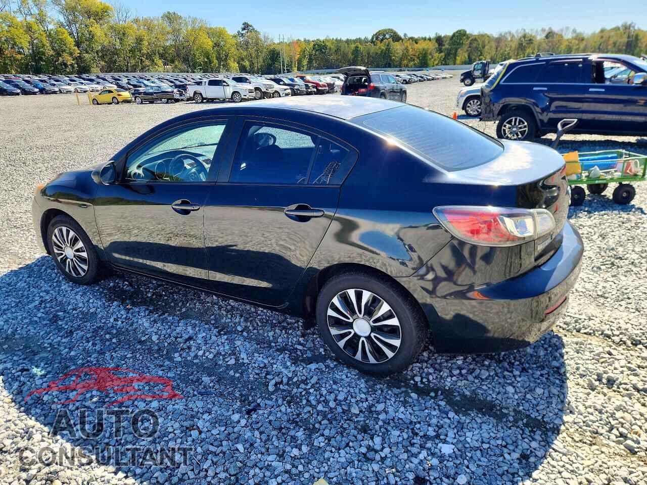 MAZDA 3 2013 - JM1BL1U75D1833998