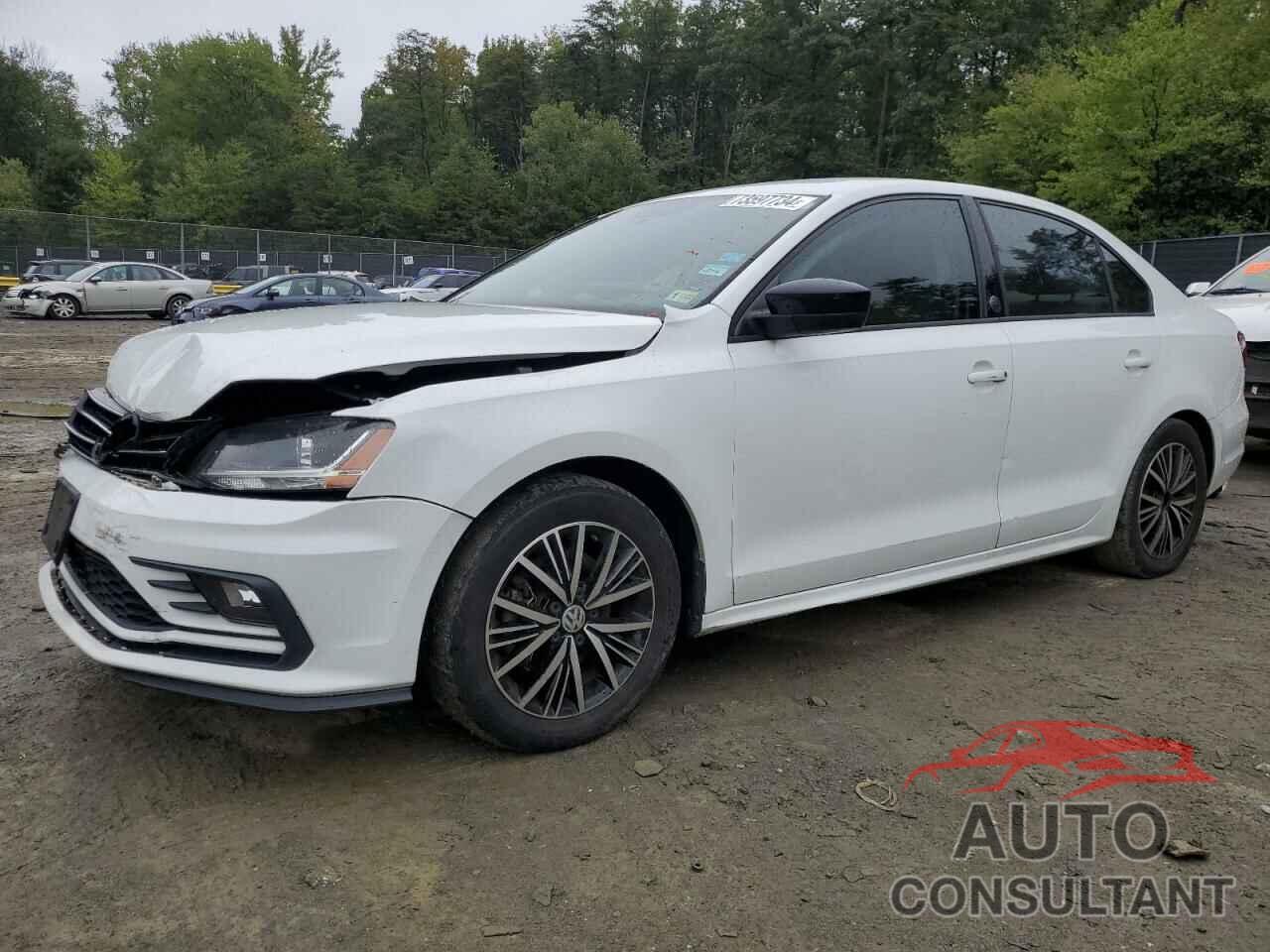 VOLKSWAGEN JETTA 2018 - 3VWDB7AJ9JM221359