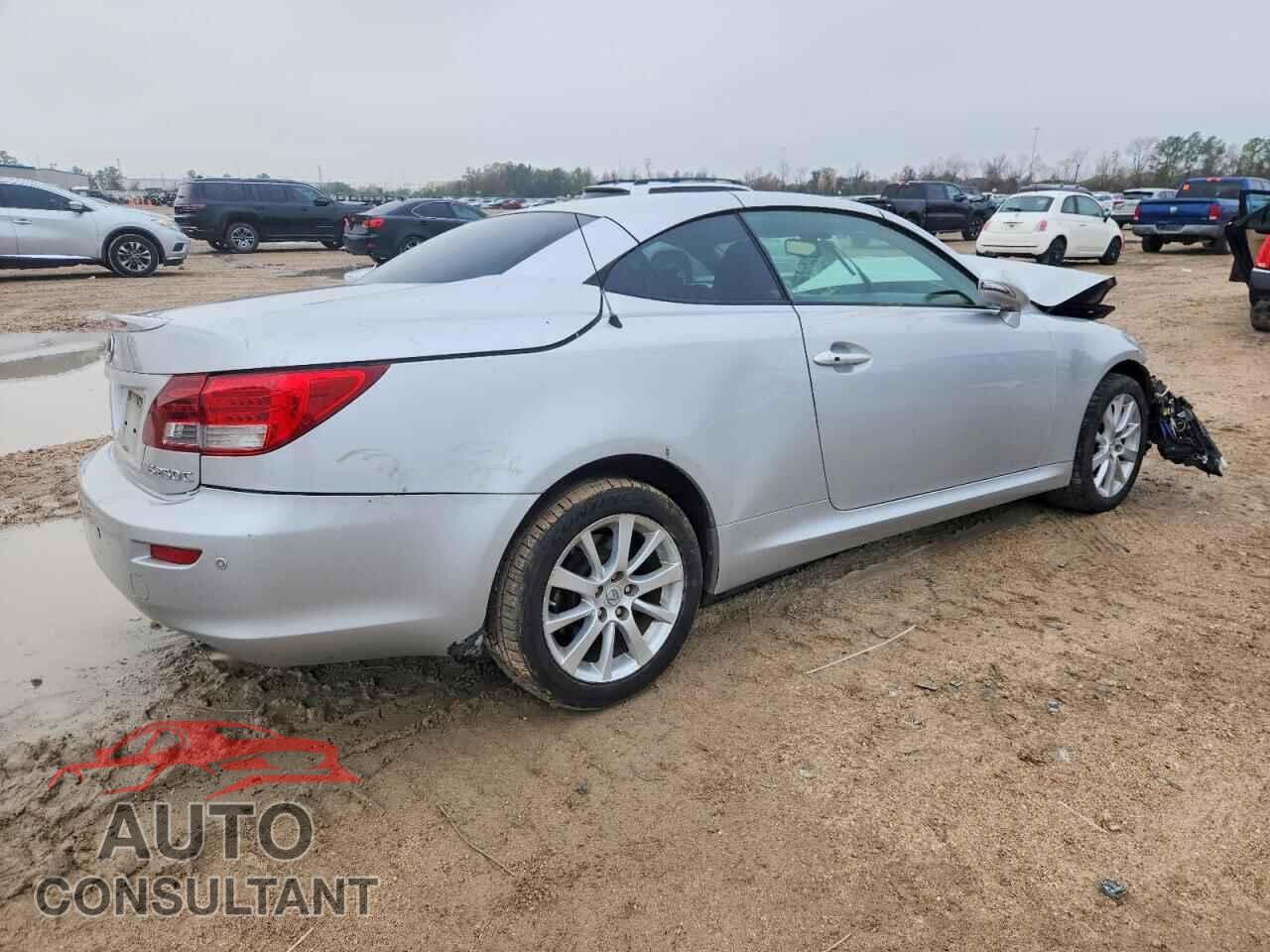 LEXUS IS 250C 2010 - JTHFF2C20A2502481