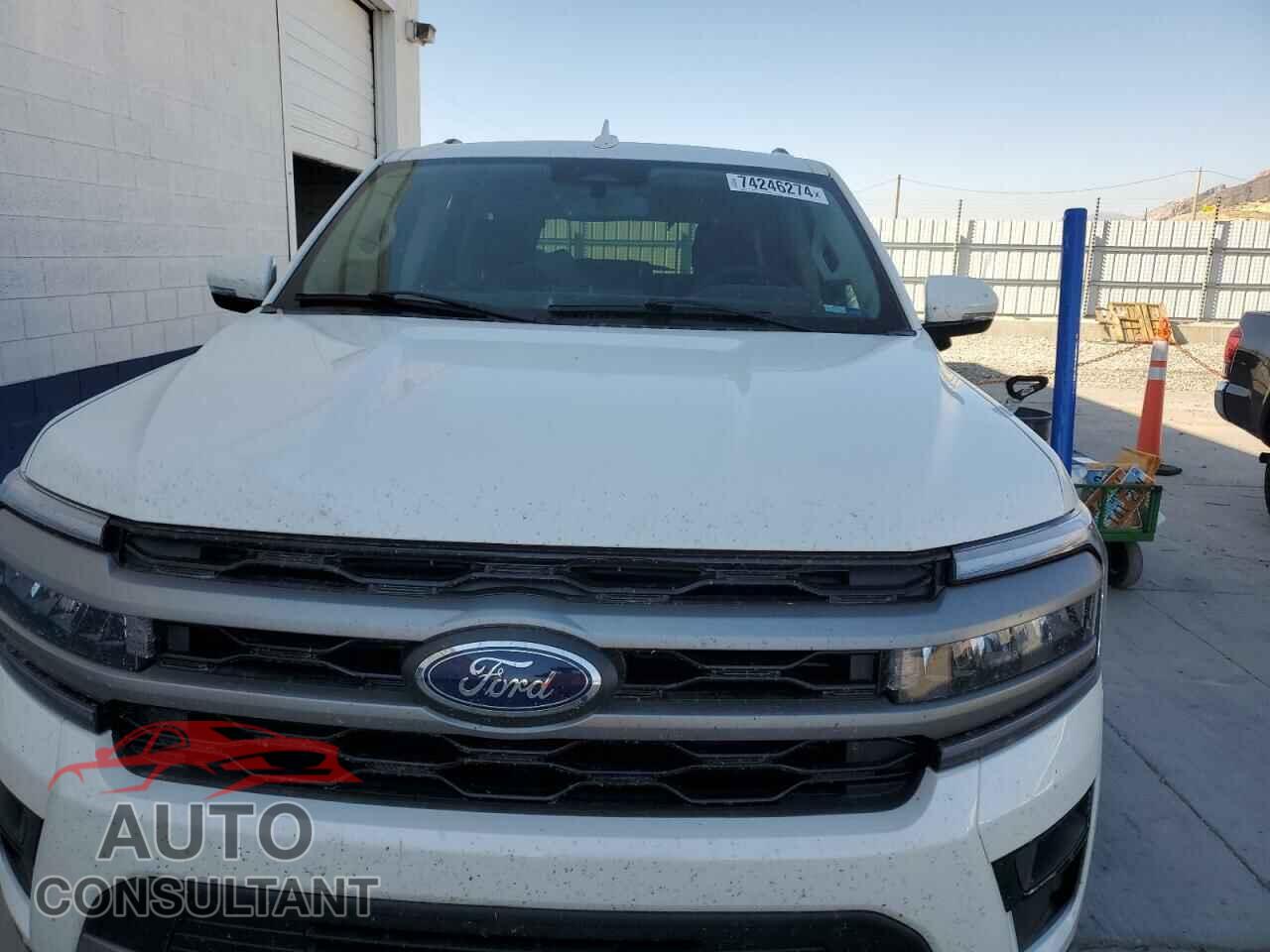 FORD EXPEDITION 2024 - 1FMJU1J86REA10935