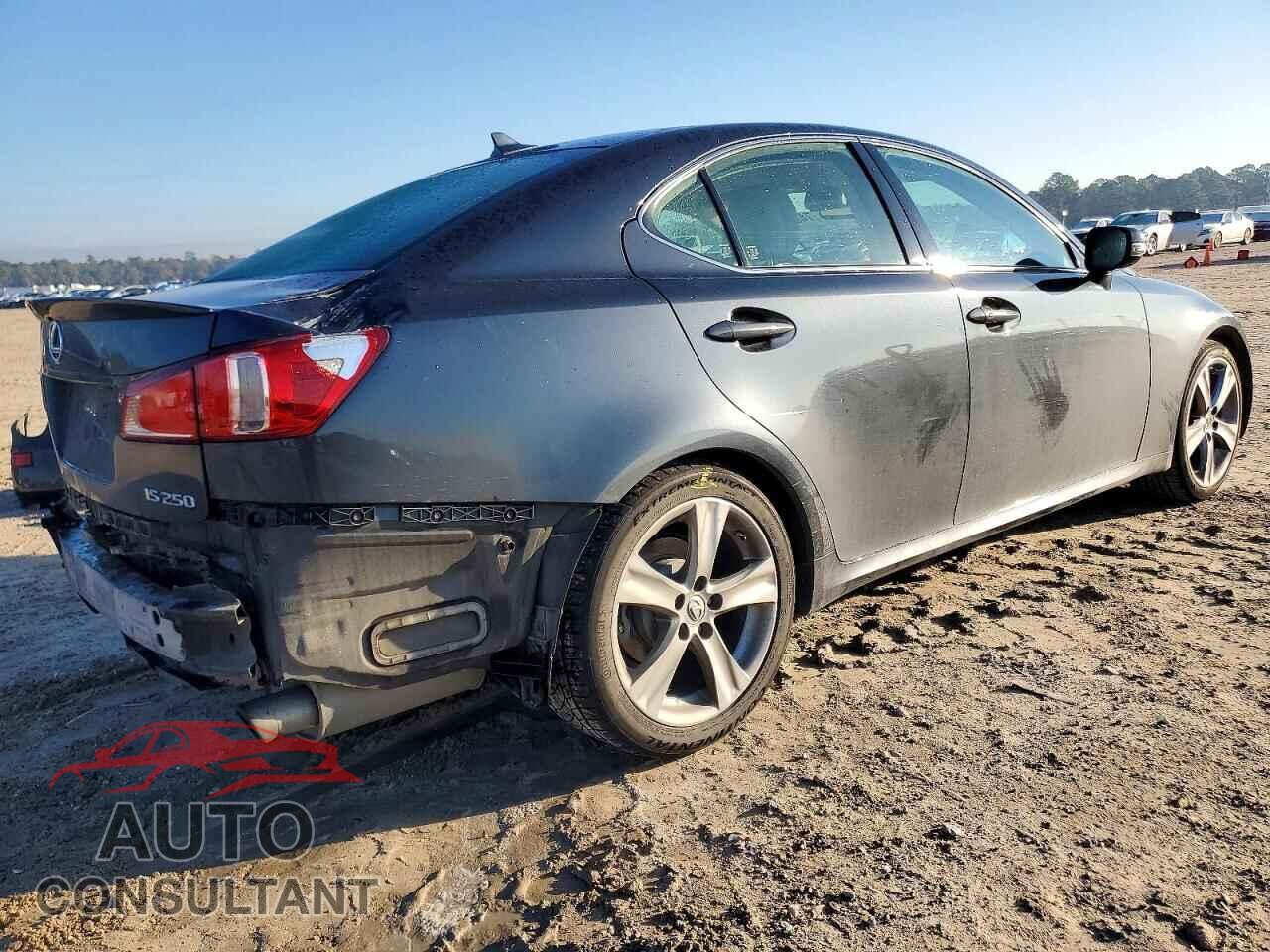 LEXUS IS 2011 - JTHBF5C29B5139193