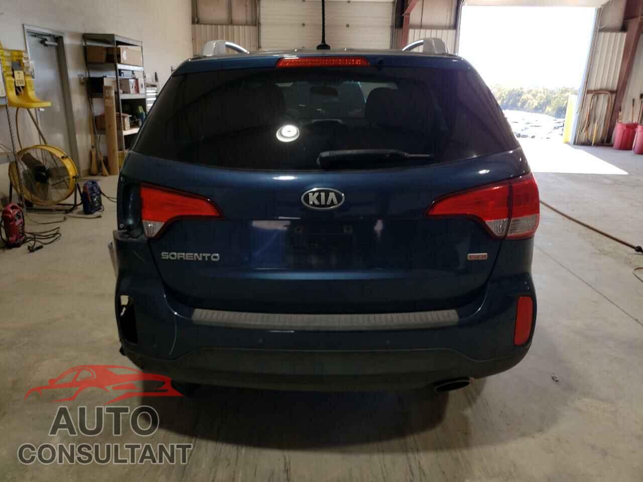 KIA SORENTO 2014 - 5XYKTCA68EG441378