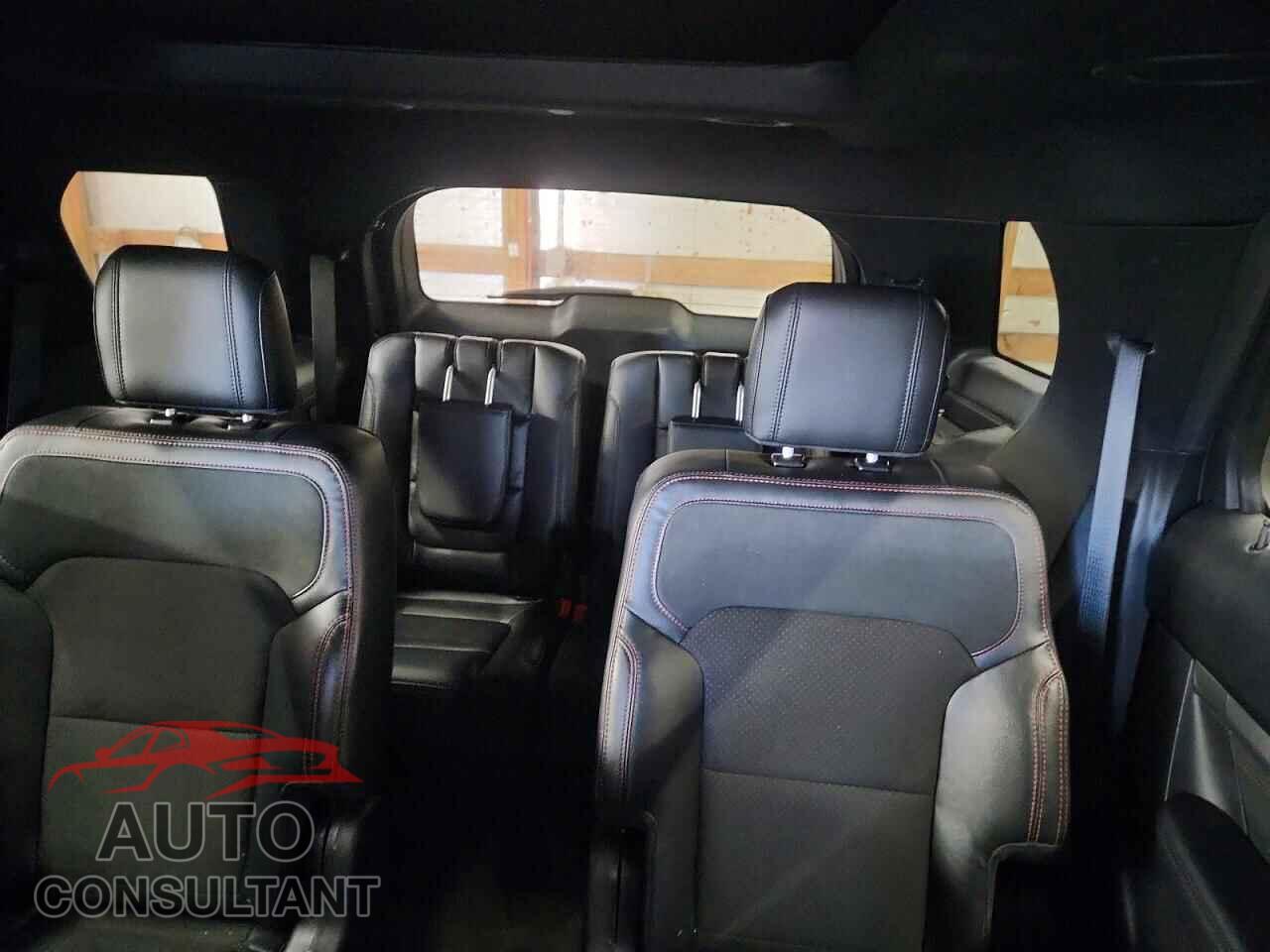 FORD EXPLORER 2018 - 1FM5K8D85JGB05488