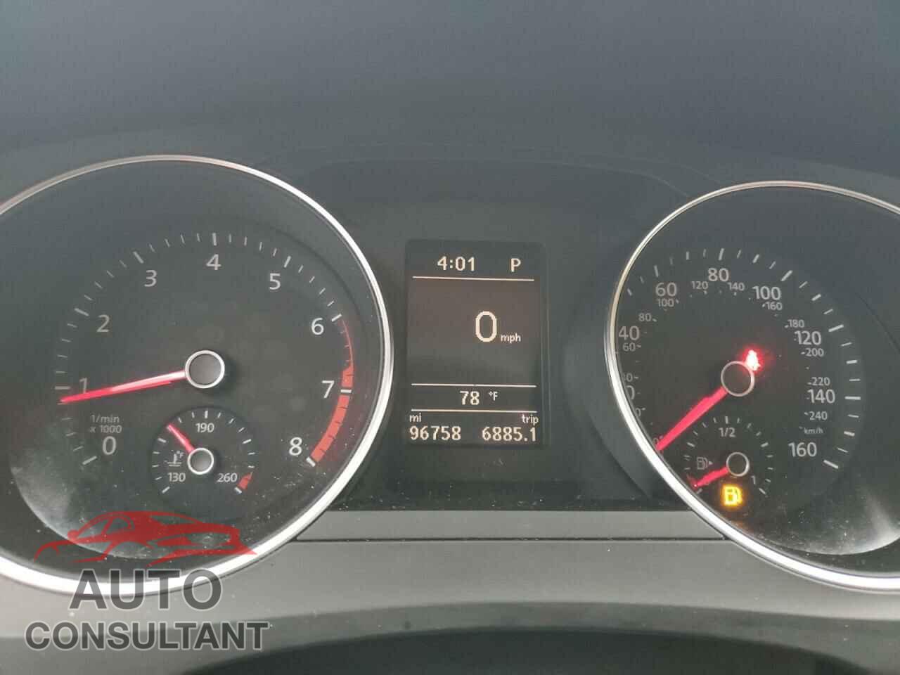 VOLKSWAGEN JETTA 2017 - 3VWDB7AJ6HM243720