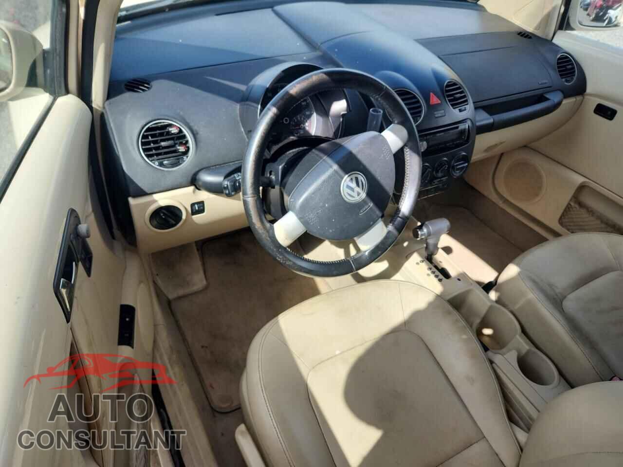 VOLKSWAGEN BEETLE 2009 - 3VWPW31C79M518931