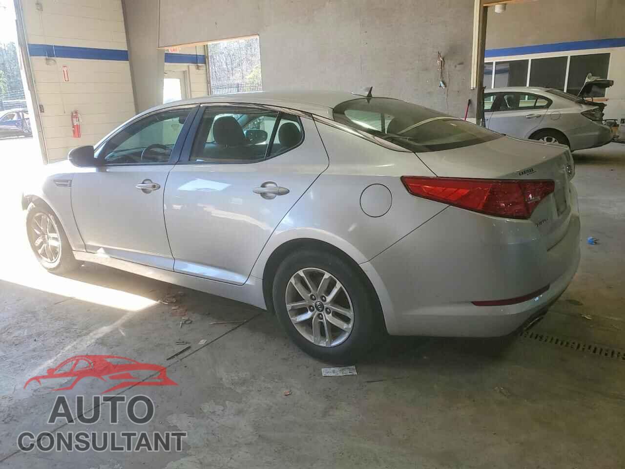 KIA OPTIMA 2011 - KNAGM4A75B5131675
