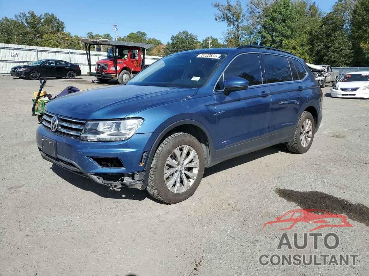 VOLKSWAGEN TIGUAN 2019 - 3VV2B7AX1KM076660