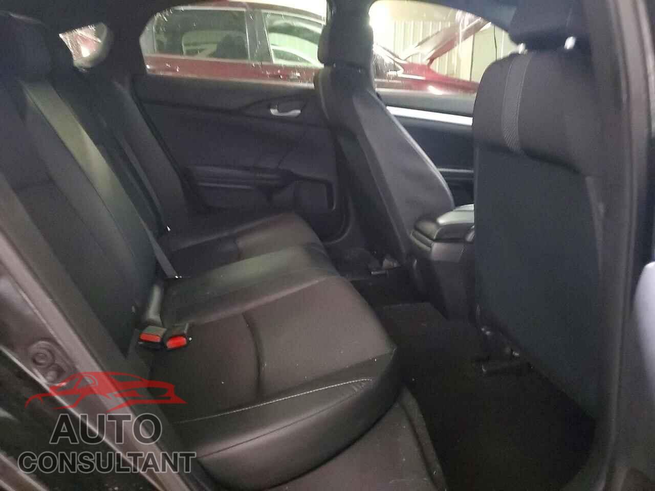 HONDA CIVIC 2019 - 2HGFC2F88KH575957