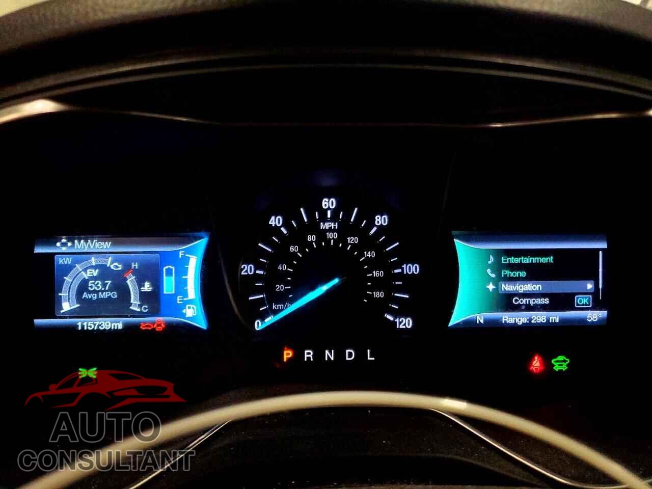 FORD FUSION 2017 - 3FA6P0SU6HR258045