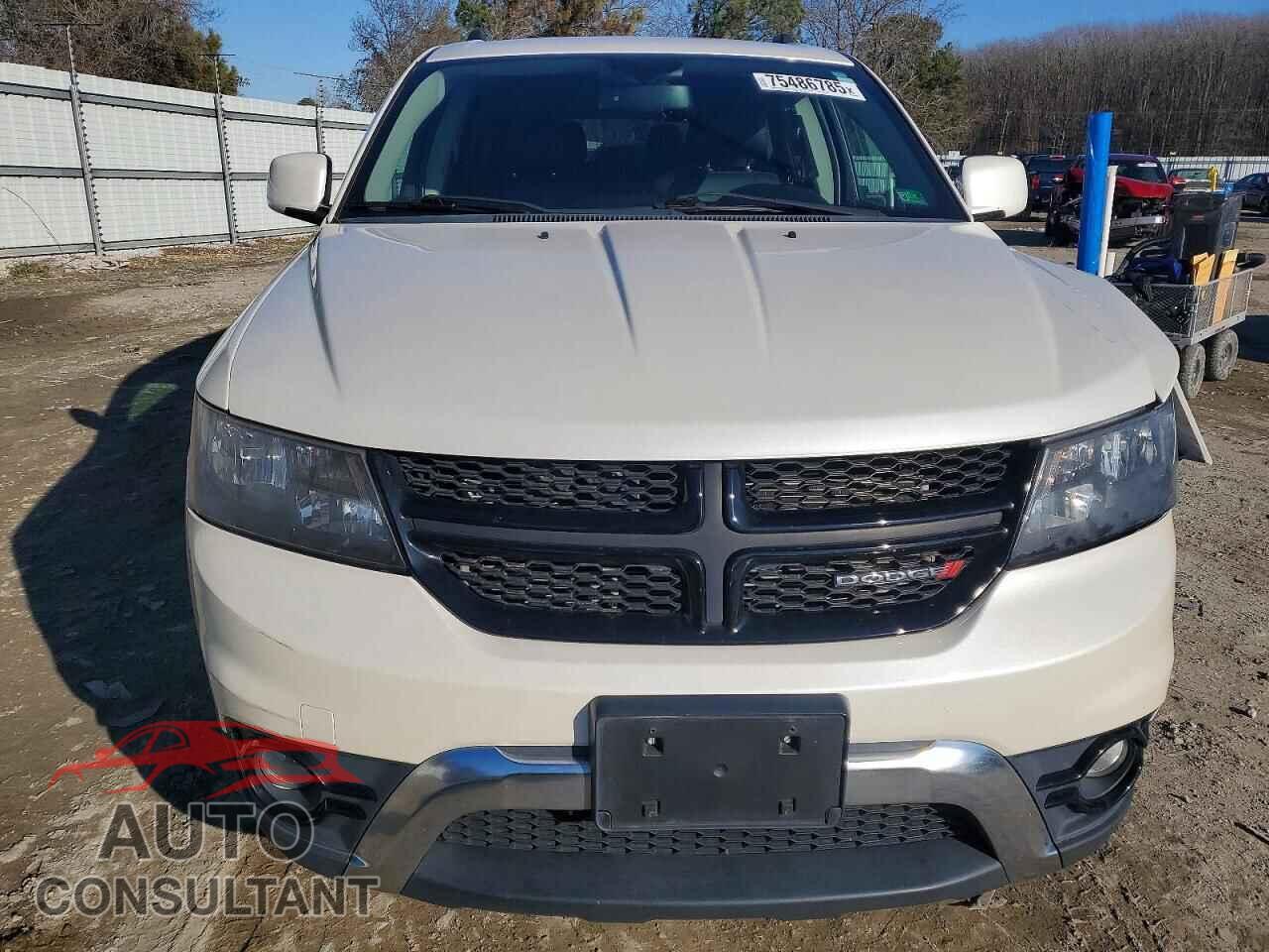 DODGE JOURNEY 2017 - 3C4PDDGGXHT513834