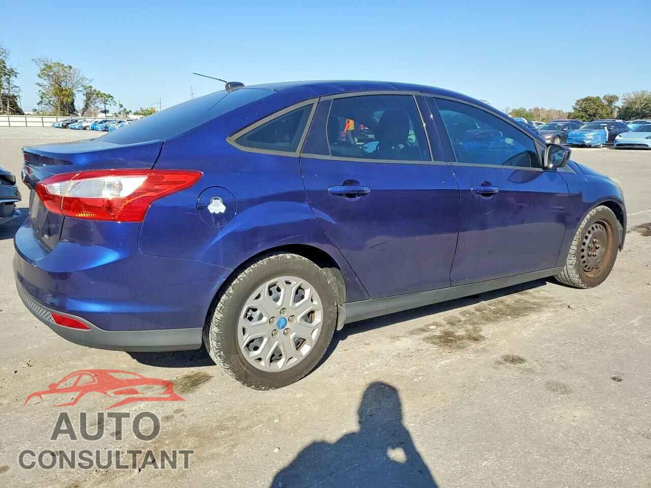 FORD FOCUS 2012 - 1FAHP3F29CL117528