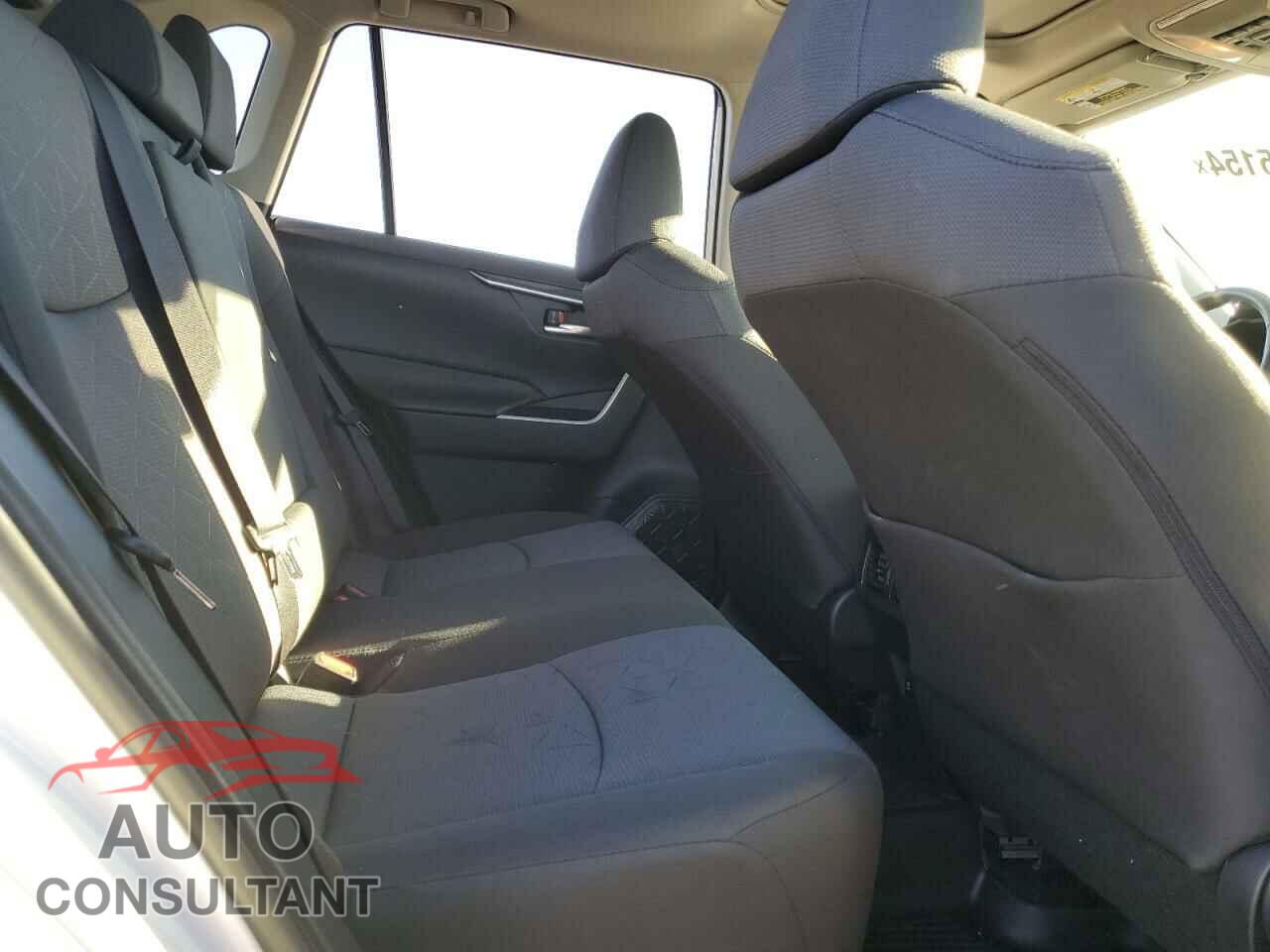 TOYOTA RAV4 2019 - JTMP1RFV4KD035607