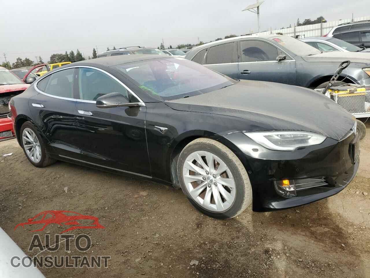 TESLA MODEL S 2018 - 5YJSA1E20JF297179