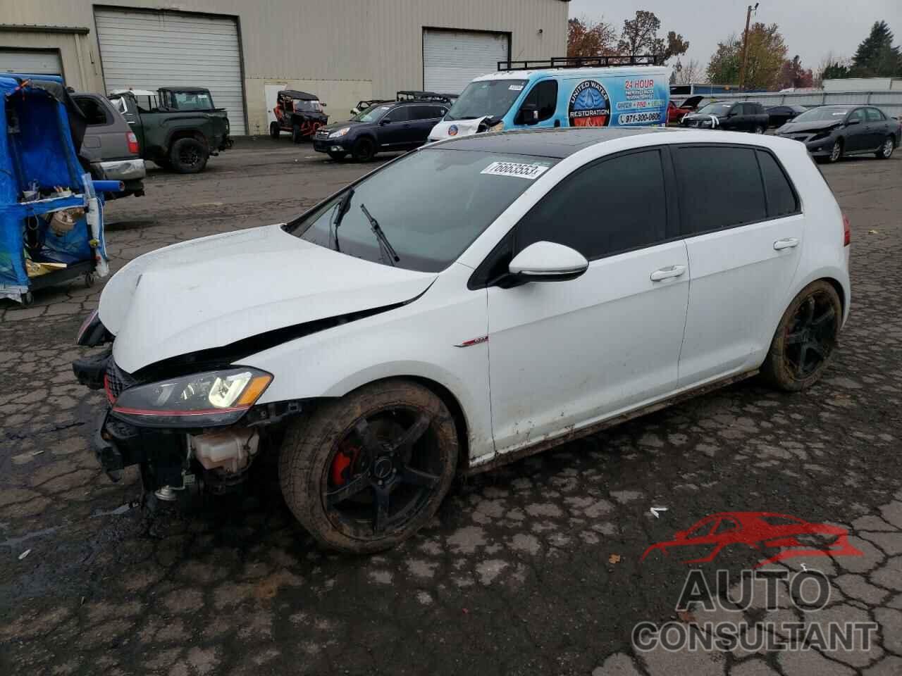 VOLKSWAGEN GTI 2015 - 3VW5T7AU0FM085643
