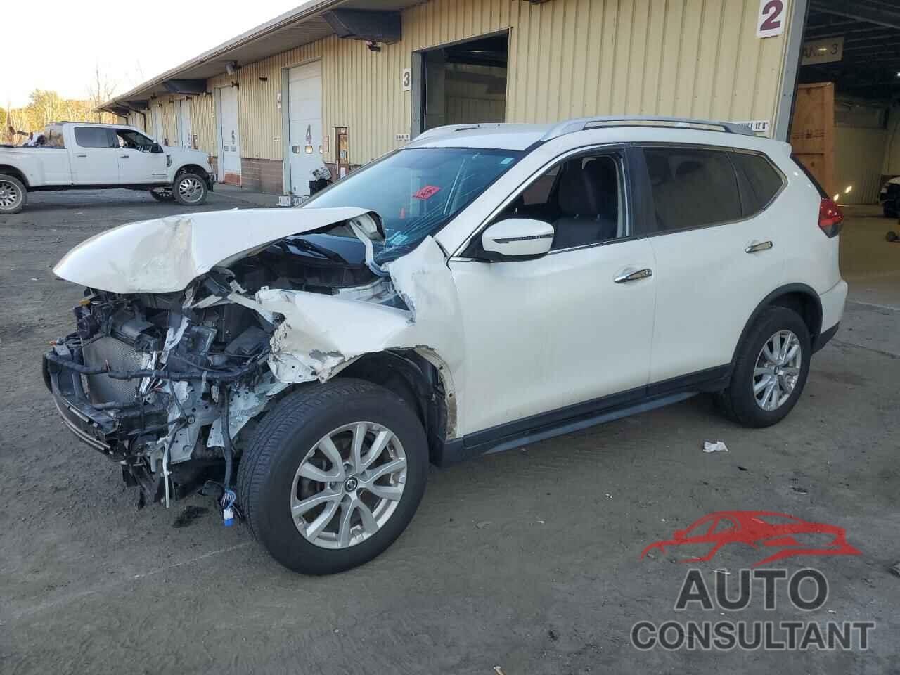 NISSAN ROGUE 2017 - JN8AT2MVXHW016183