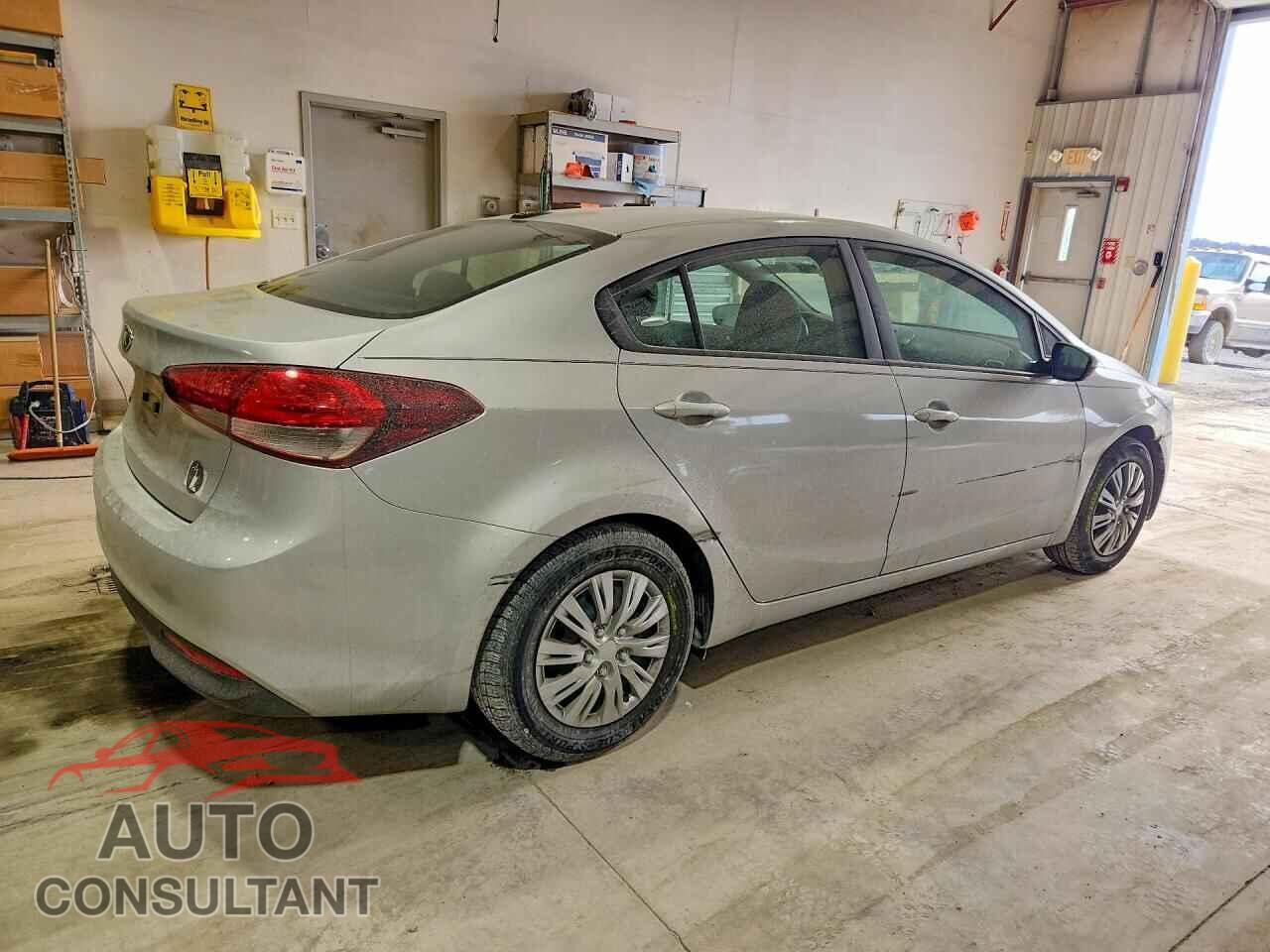 KIA FORTE 2017 - 3KPFK4A71HE046026