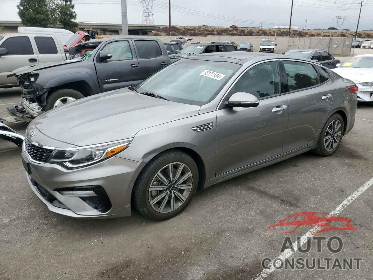 KIA OPTIMA 2019 - 5XXGU4L15KG306854