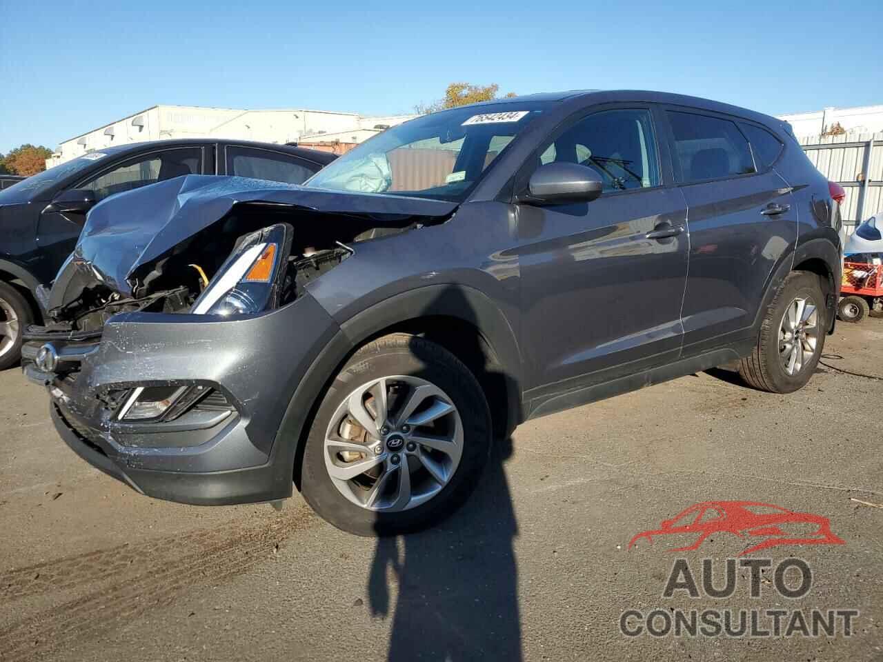 HYUNDAI TUCSON 2018 - KM8J2CA4XJU755258