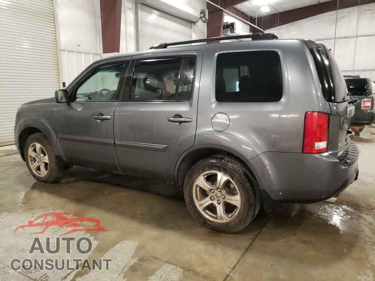 HONDA PILOT 2013 - 5FNYF4H55DB038050