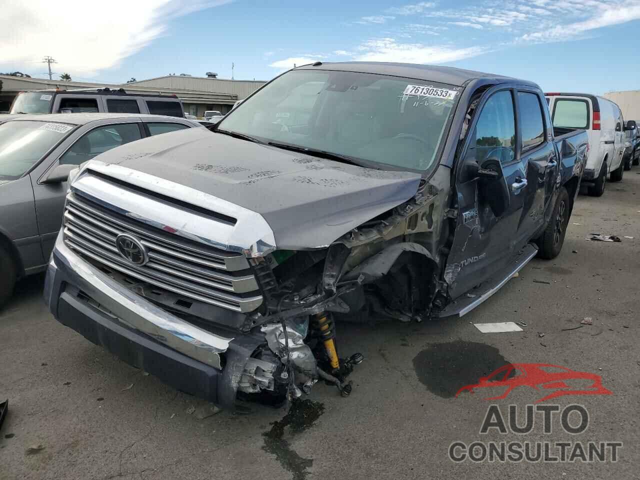 TOYOTA TUNDRA 2018 - 5TFHY5F19JX680885