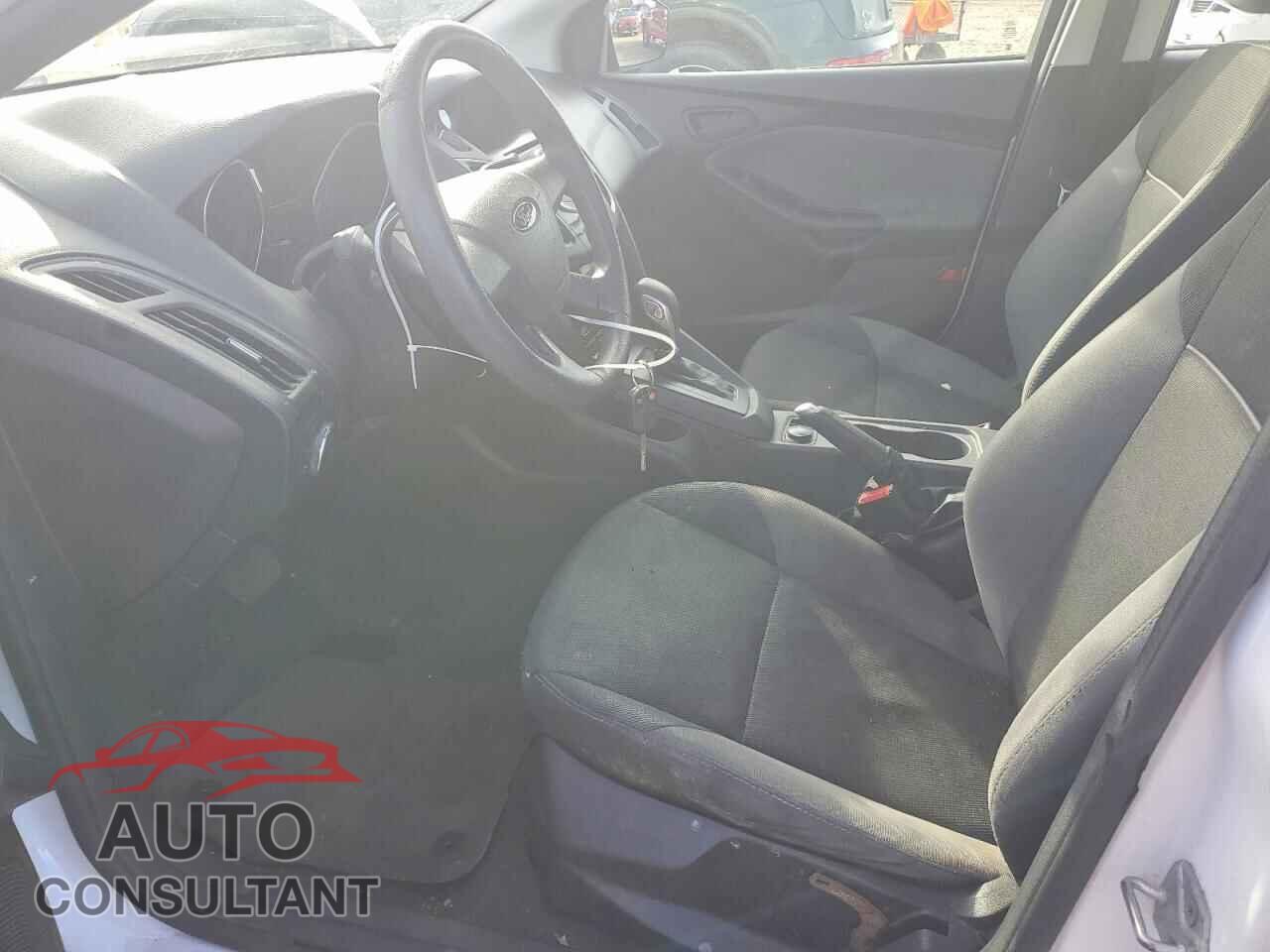 FORD FOCUS 2013 - 1FADP3E26DL369304