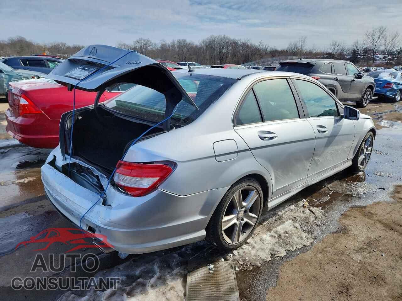 MERCEDES-BENZ C-CLASS 2011 - WDDGF8BB4BF640857