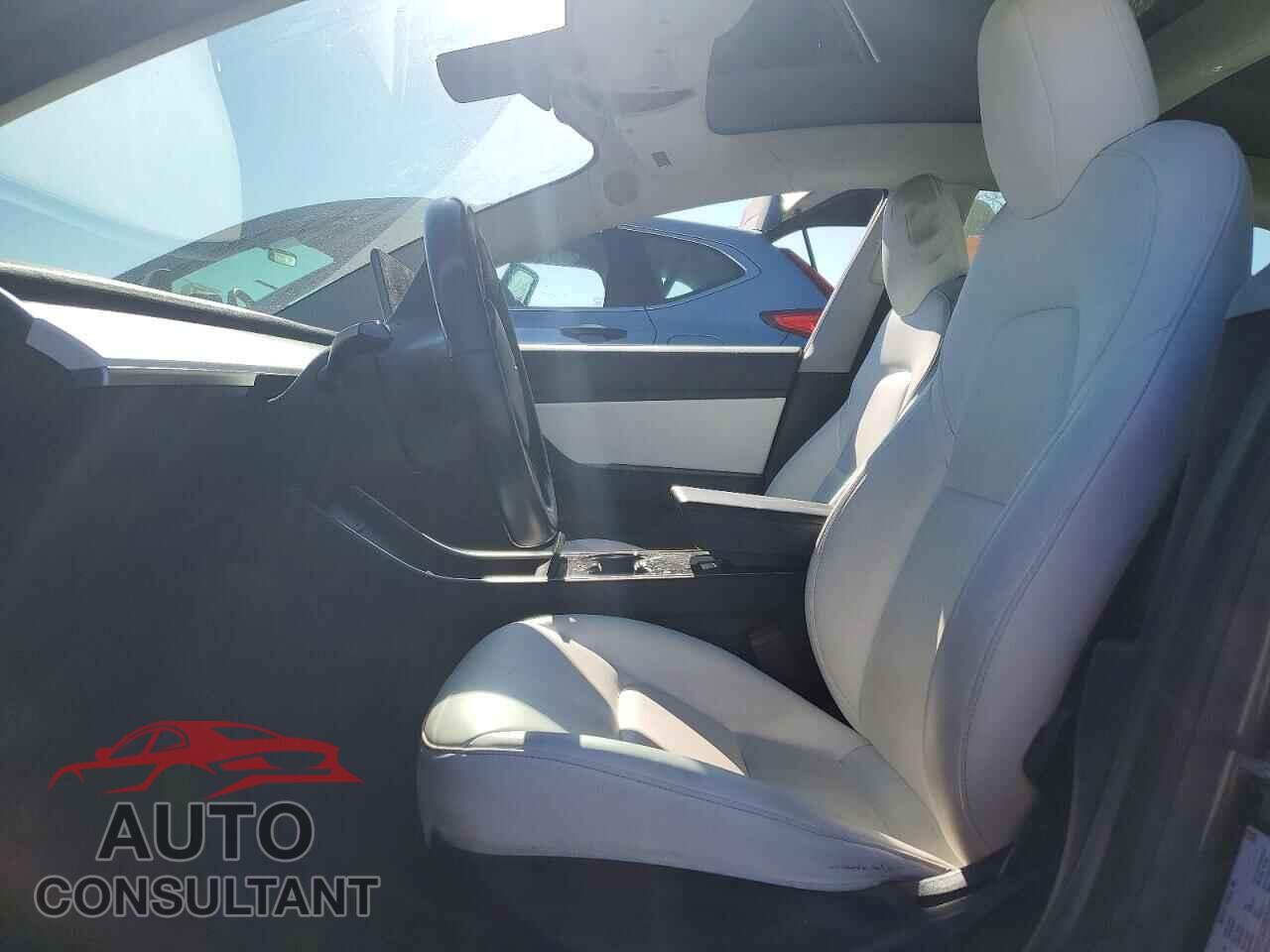 TESLA MODEL 3 2018 - 5YJ3E1EA1JF178069