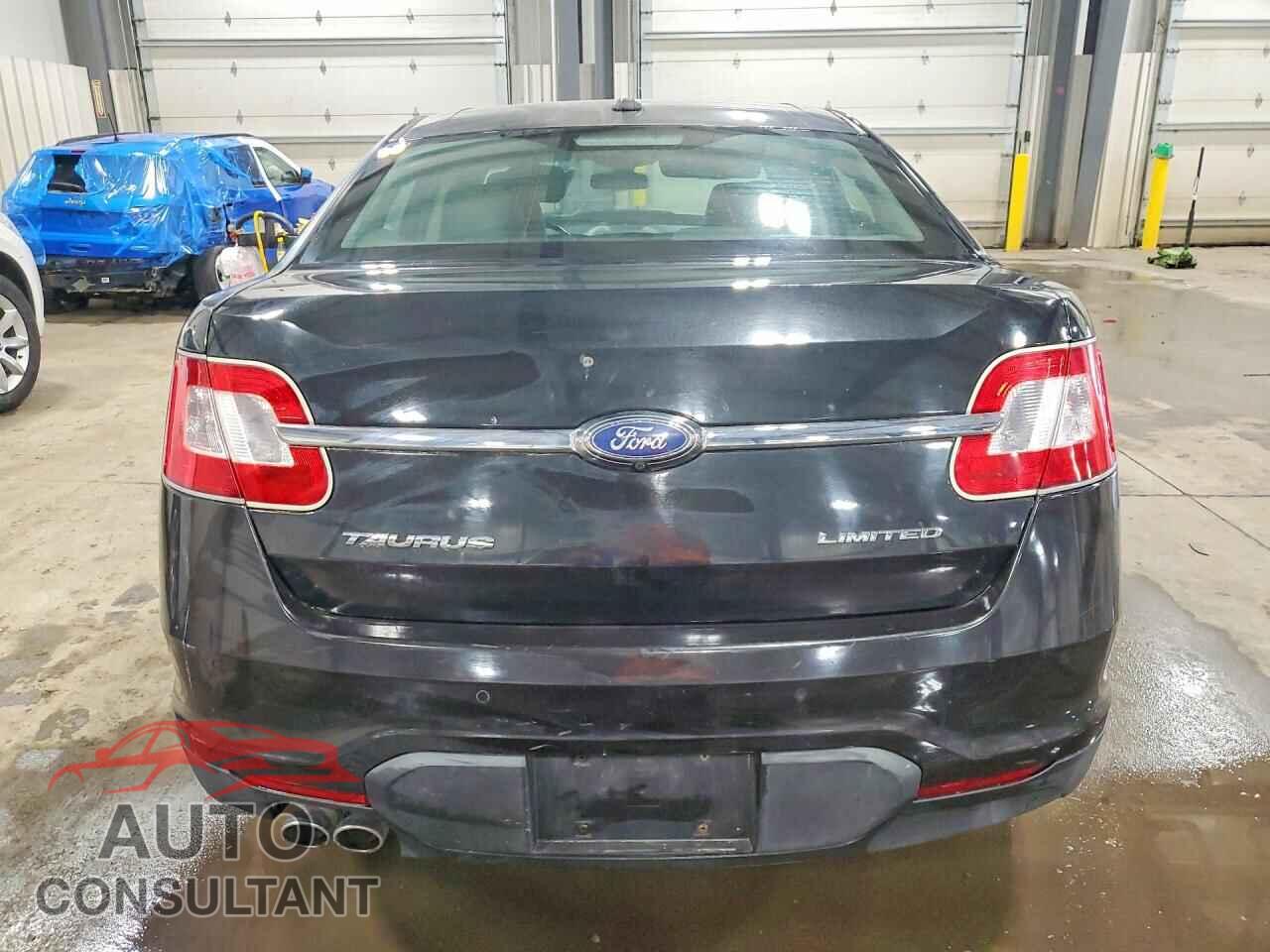 FORD TAURUS 2010 - 1FAHP2FW8AG133397