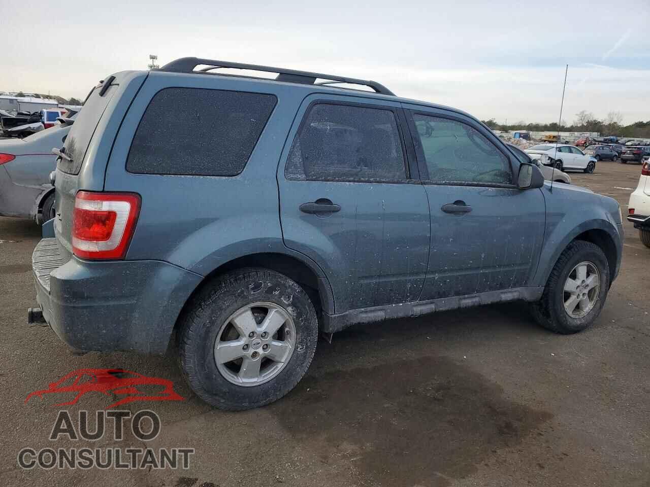 FORD ESCAPE 2011 - 1FMCU0D77AKC64116